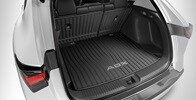 Interior de la Acura ADX 2026 con los protectores para los respaldos de los asientos accesorios.