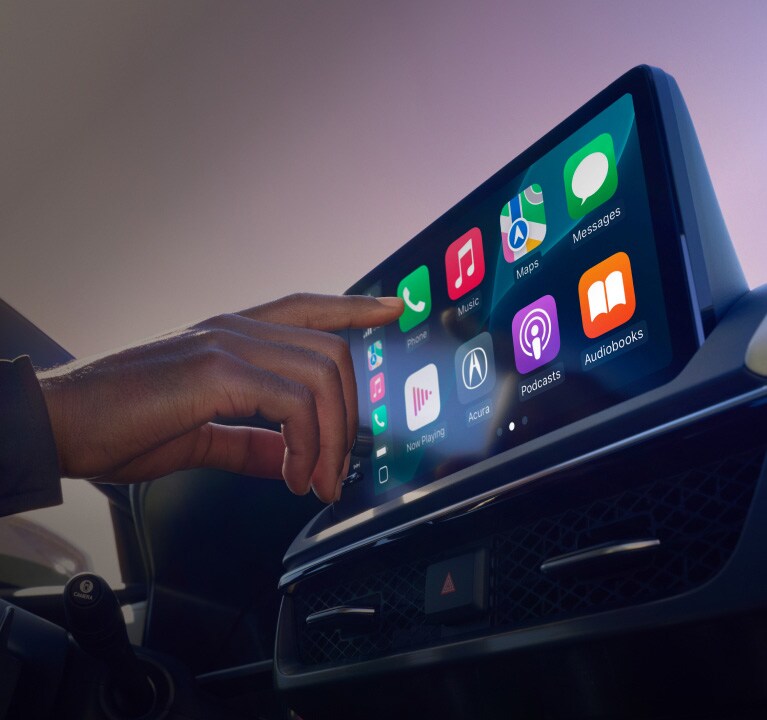 Acura ADX A-Spec 2026 con Paquete Avanzado e interior de color Orchid, con compatibilidad inalámbrica con Apple CarPlay®. Acura ADX A-Spec 2026 con Paquete Avanzado e interior de color Orchid, con compatibilidad inalámbrica con Apple CarPlay®.