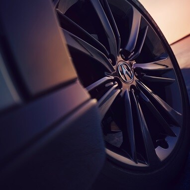 Se muestra la Acura ADX A-Spec 2026 en Urban Gray Pearl con un detalle del borde.