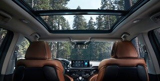 Amplio techo corredizo panorámico opcional de la Acura MDX 2022