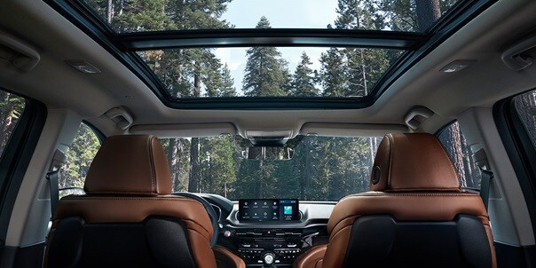 Amplio techo corredizo panorámico opcional de la Acura MDX 2022