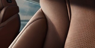 Asientos delanteros ultrarrefinados del Paquete Avanzado de la Acura MDX 2022