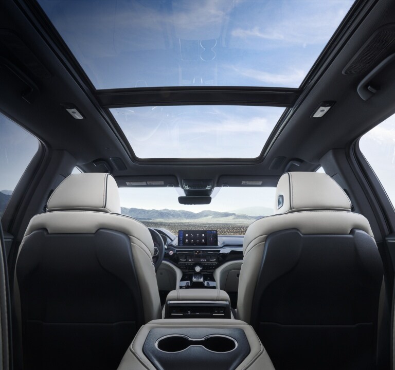 Acura MDX 2025 con amplio techo corredizo panorámico