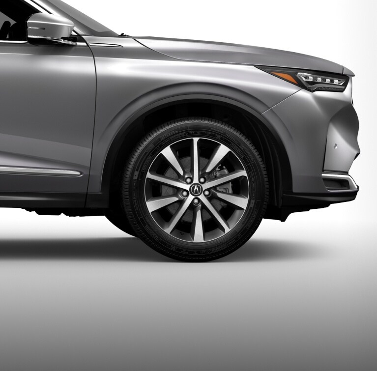 Acura MDX 2026 con ruedas de 20 pulgadas color Shark Gray con acabado mecanizado