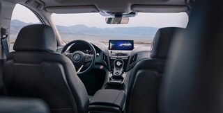 Toma del asiento trasero de la Acura RDX 2022 Experiencia de manejo Toma del asiento trasero de la Acura RDX 2022 Experiencia de manejo