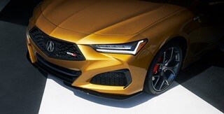 TLX Type S 2022 con Paquete de Ruedas y Neumáticos de Alto Rendimiento en Tiger Eye Pearl TLX Type S 2022 con Paquete de Ruedas y Neumáticos de Alto Rendimiento en Tiger Eye Pearl
