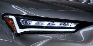 Luces delanteras de LED Jewel Eye® con cuatro proyectores del TLX 2022 Luces delanteras de LED Jewel Eye® con cuatro proyectores del TLX 2022