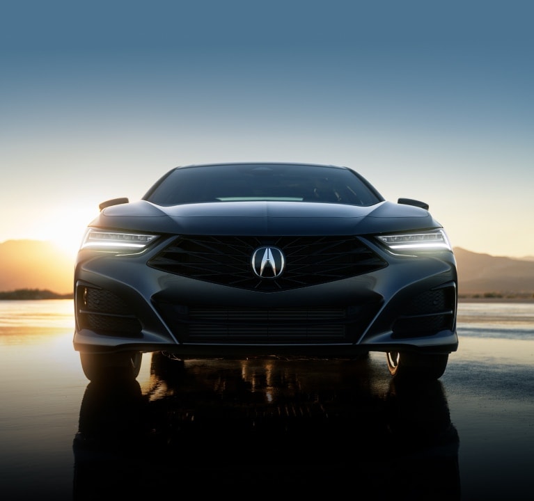 Detalle de las luces delanteras de LED Jewel Eye® del Acura TLX 2025 con Paquete Tecnológico en Urban Gray Pearl.