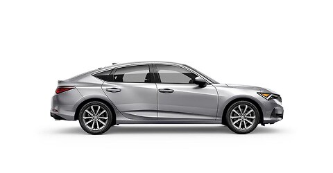 Se muestra el Acura Integra 2026 en Solar Silver Metallic, vista lateral (compacto deportivo prémium).