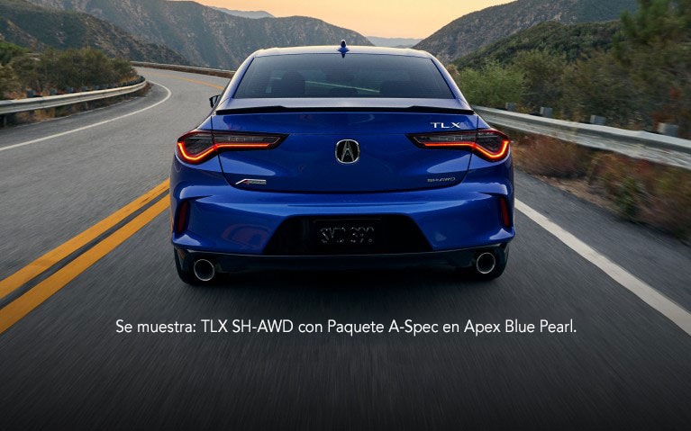 Acura TLX A-Spec 2024 en Apex Blue Pearl en la carretera